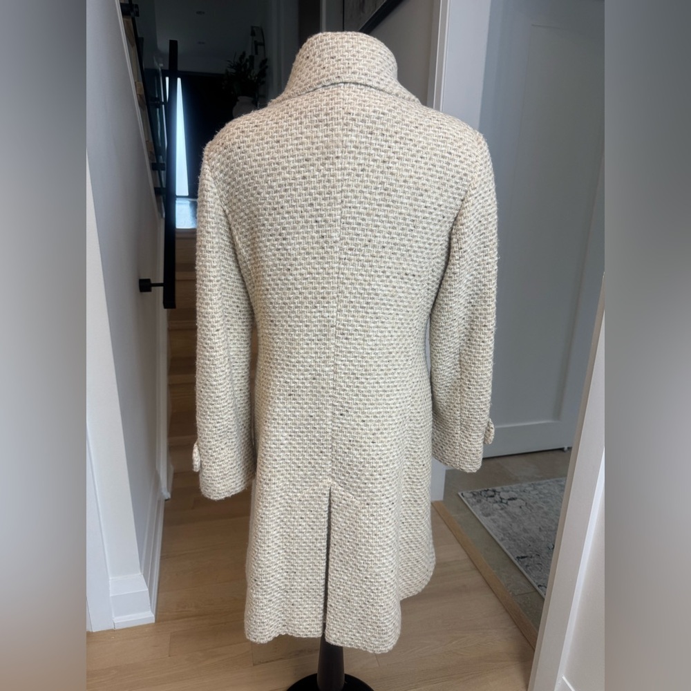 Martoni Wool Coat Beige Textured Button Front Made in Canada Size 10 - Picture 3 of 8